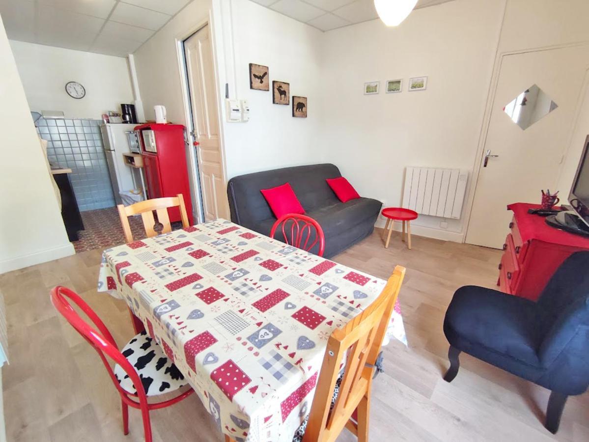 Les 3 Renards, T2 Bis, Parking, Centre Luchon, Casier A Skis, 4 Personnes Bagnères-de-Luchon Buitenkant foto