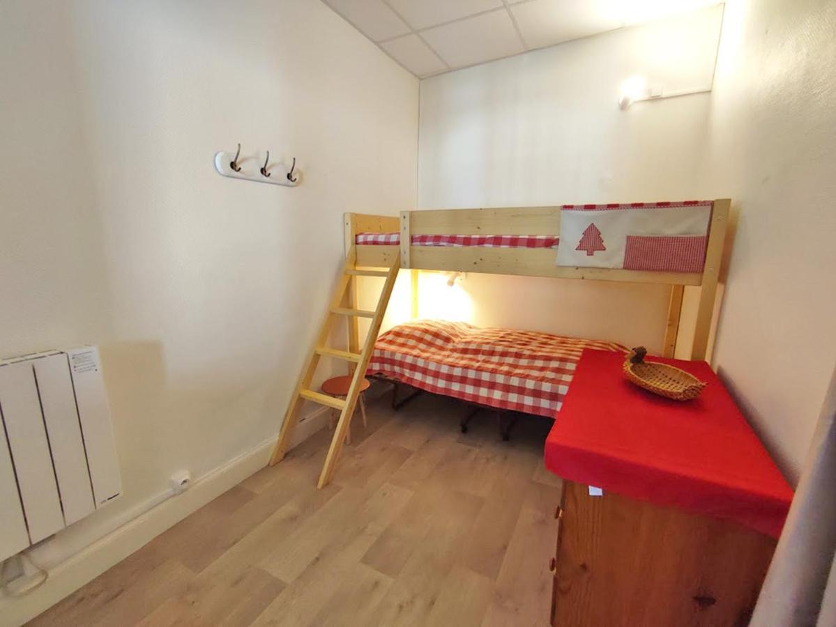 Les 3 Renards, T2 Bis, Parking, Centre Luchon, Casier A Skis, 4 Personnes Bagnères-de-Luchon Buitenkant foto