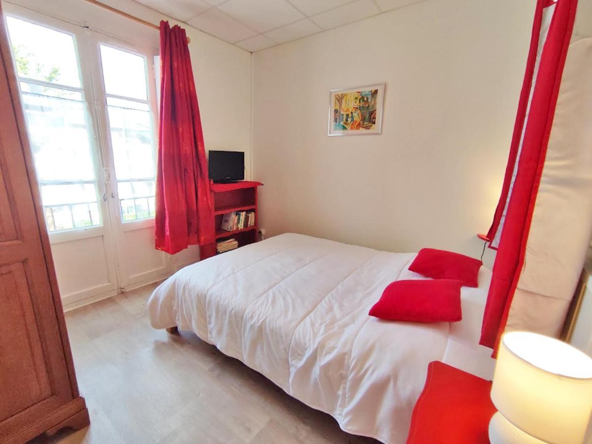 Les 3 Renards, T2 Bis, Parking, Centre Luchon, Casier A Skis, 4 Personnes Bagnères-de-Luchon Buitenkant foto